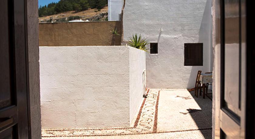 Lindos Center Studios Room photo